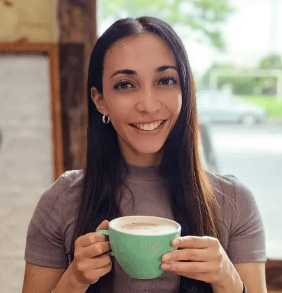 Paloma Caceres